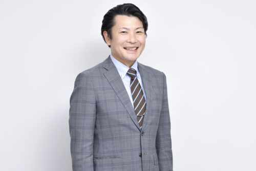 筆者の鈴木プロフィール写真